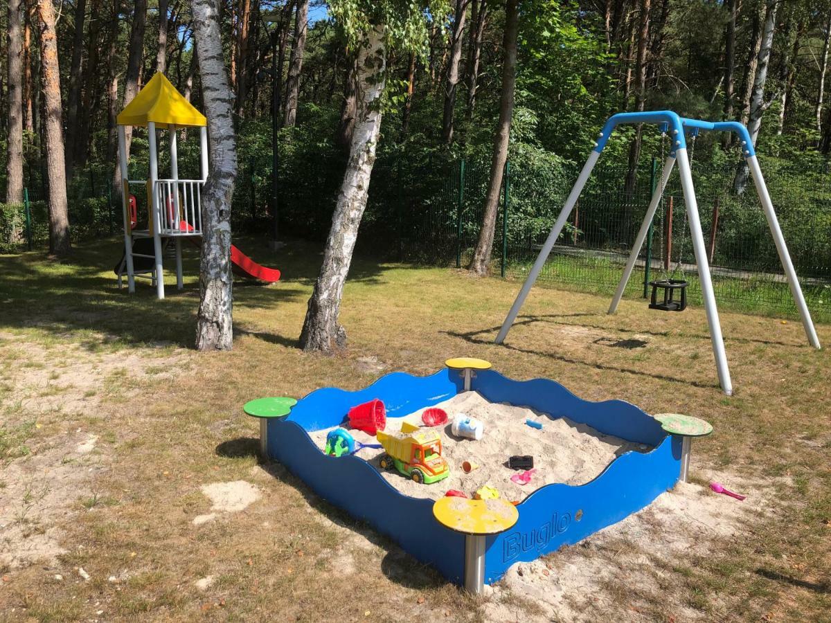 Apartament Baltica Z Ogrodkiem - W Ustronnym Miejscu Tuz Przy Plazy Rogowo  Εξωτερικό φωτογραφία