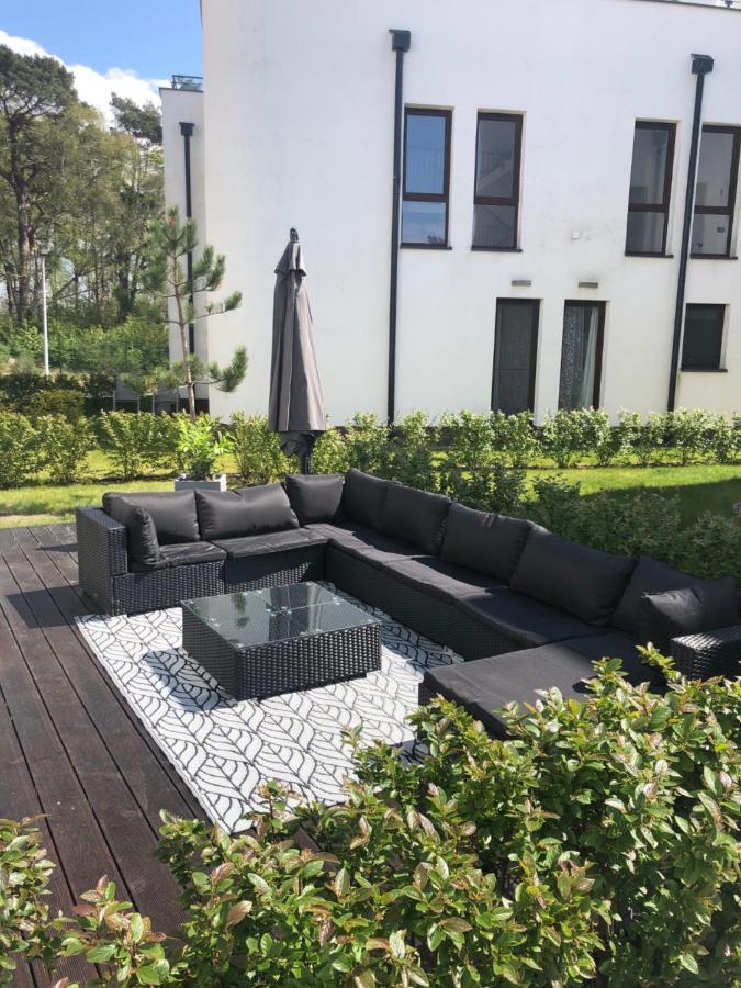 Apartament Baltica Z Ogrodkiem - W Ustronnym Miejscu Tuz Przy Plazy Rogowo  Εξωτερικό φωτογραφία